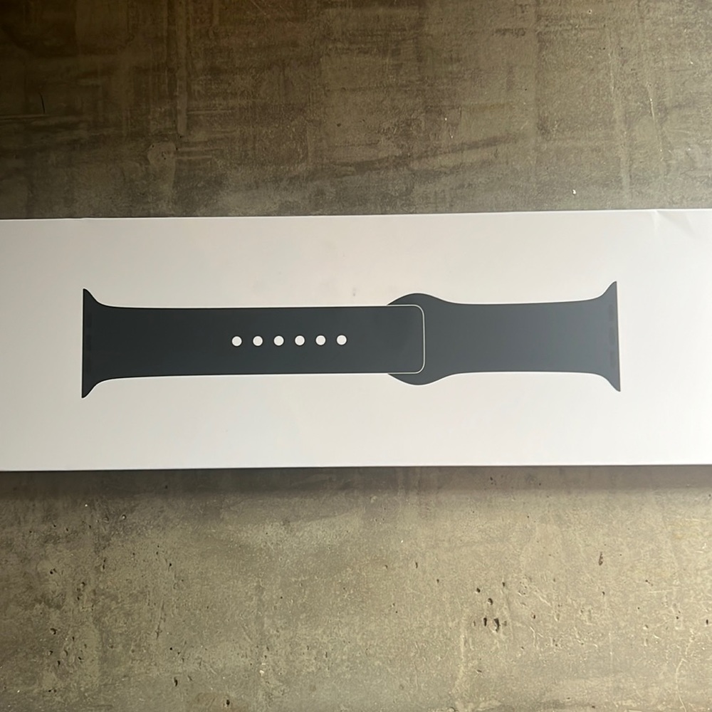 Apple Watch band, 45mm, size M/L, midnight color, new in box